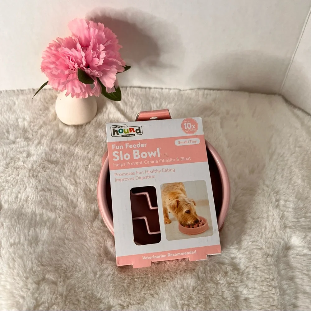 Outwar Hound Fun Feeder Slo Bowl Small/Tiny 💕